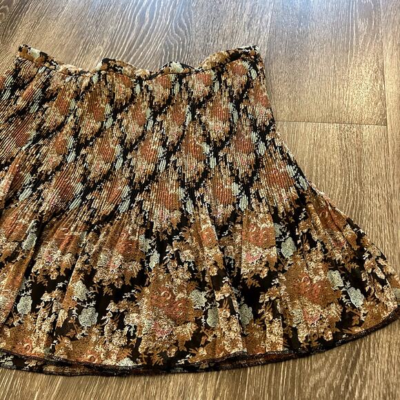 Buffalo David Bitton Lisinda Pleated Mini Skirt Sz Medium Boho Floral Print EUC - Picture 7 of 11